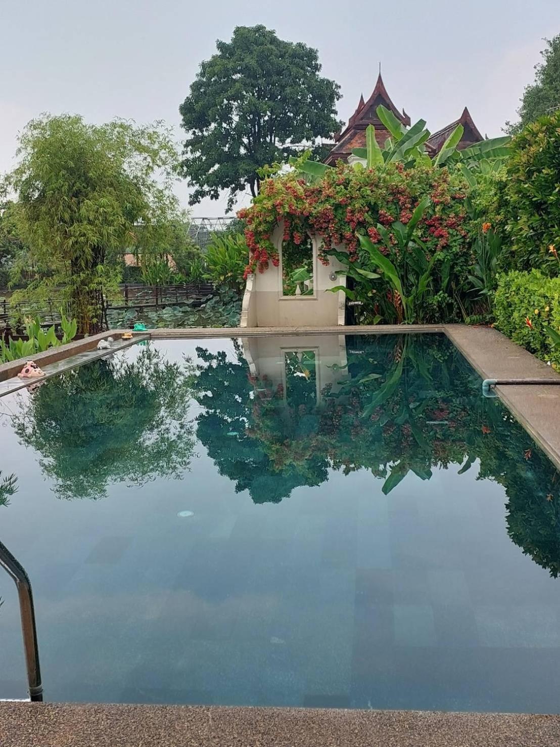 Ayutthaya Garden River Home Ban Bang Krasan Exteriér fotografie