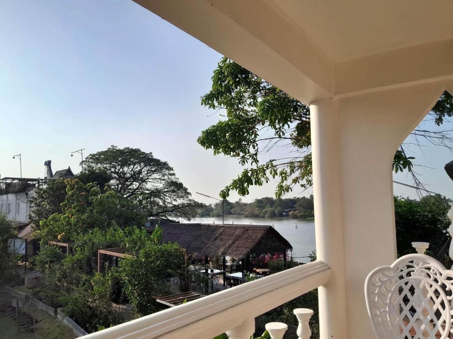 Ayutthaya Garden River Home Ban Bang Krasan Exteriér fotografie